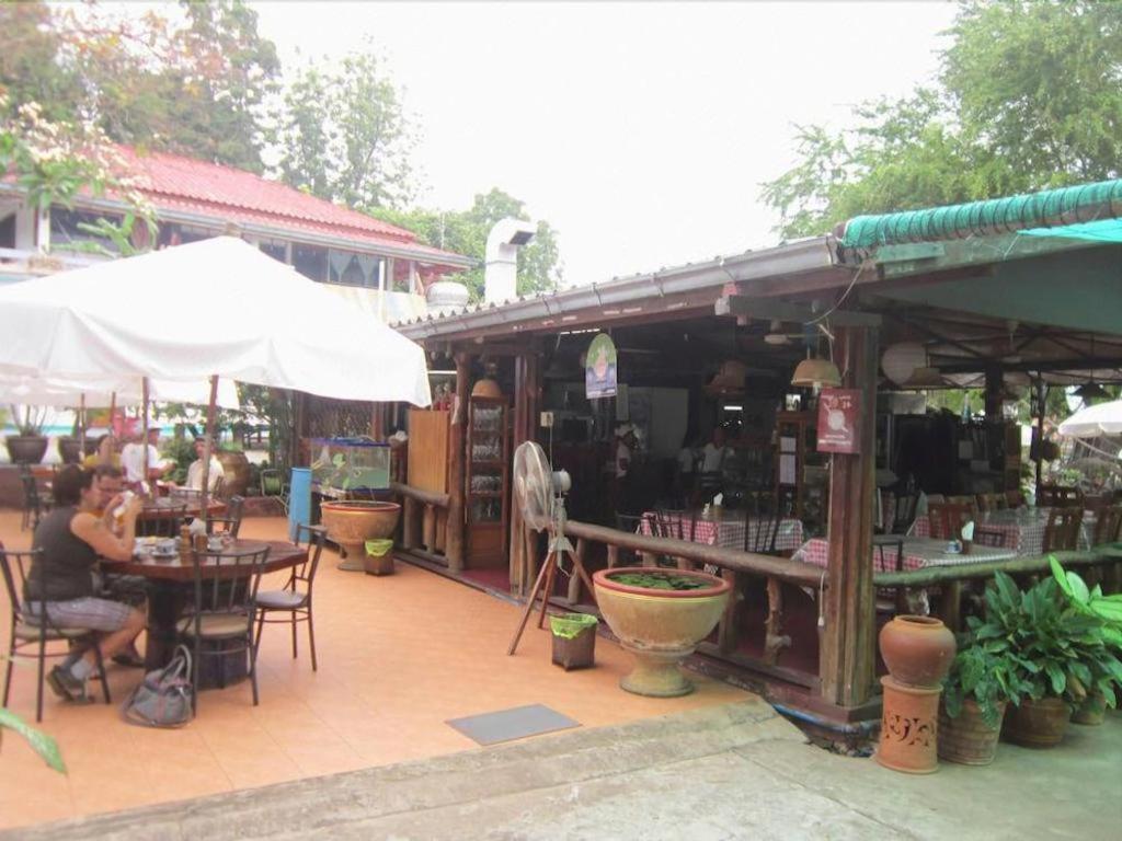 Rimtalay Resort Koh Si Chang Εξωτερικό φωτογραφία