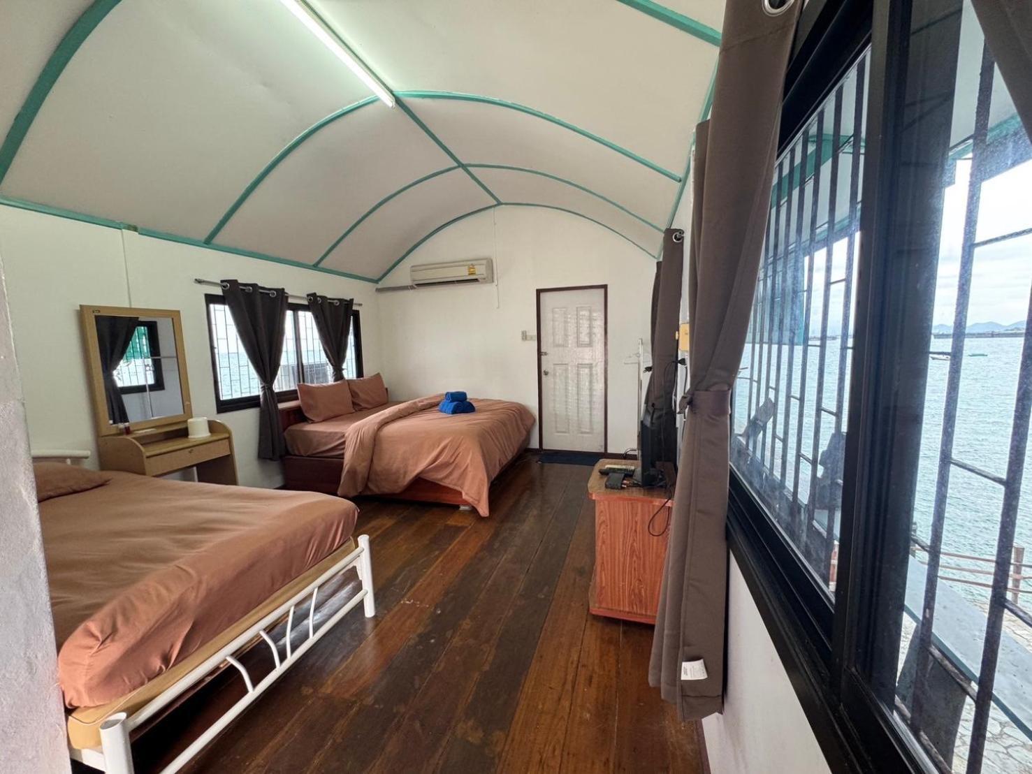 Rimtalay Resort Koh Si Chang Εξωτερικό φωτογραφία