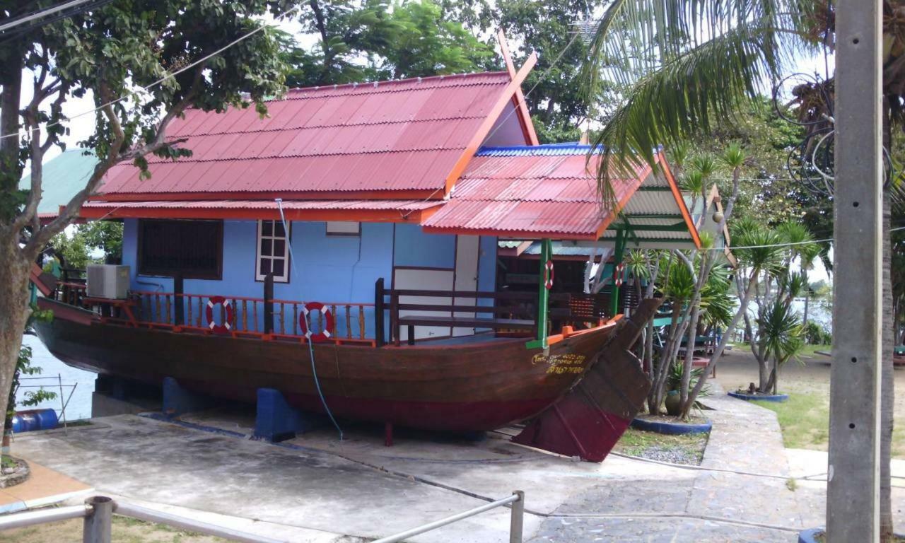 Rimtalay Resort Koh Si Chang Εξωτερικό φωτογραφία
